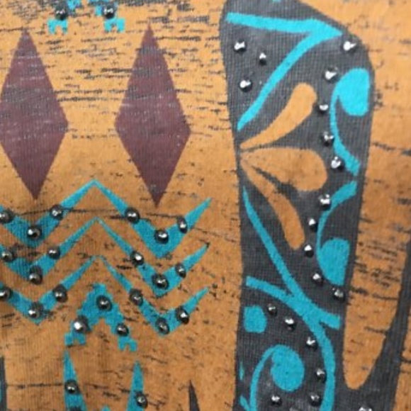 3/$15 Sante Fe Navajo Print Burnout Tee Long Back - Picture 2 of 6